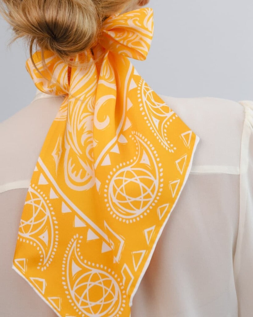 jedwabna opaska z dluga szarfa amoro totem spadiora 1