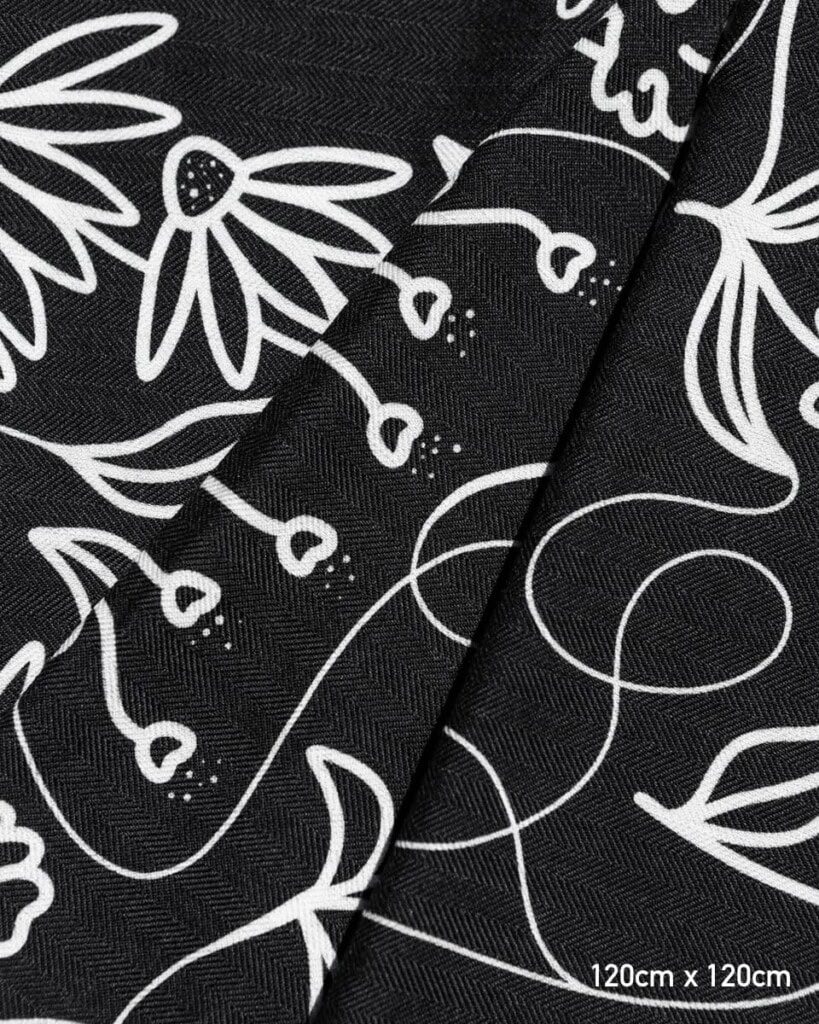 chusta welniano jedwabna dwustronna feminimal czarna spadiora 4