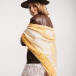 chusta welniano jedwabna dwustronna totem spadiora 1