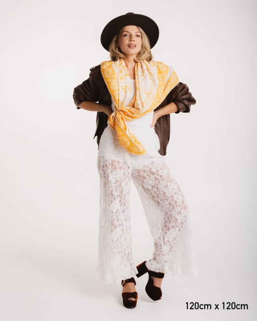 chusta welniano jedwabna dwustronna totem spadiora 