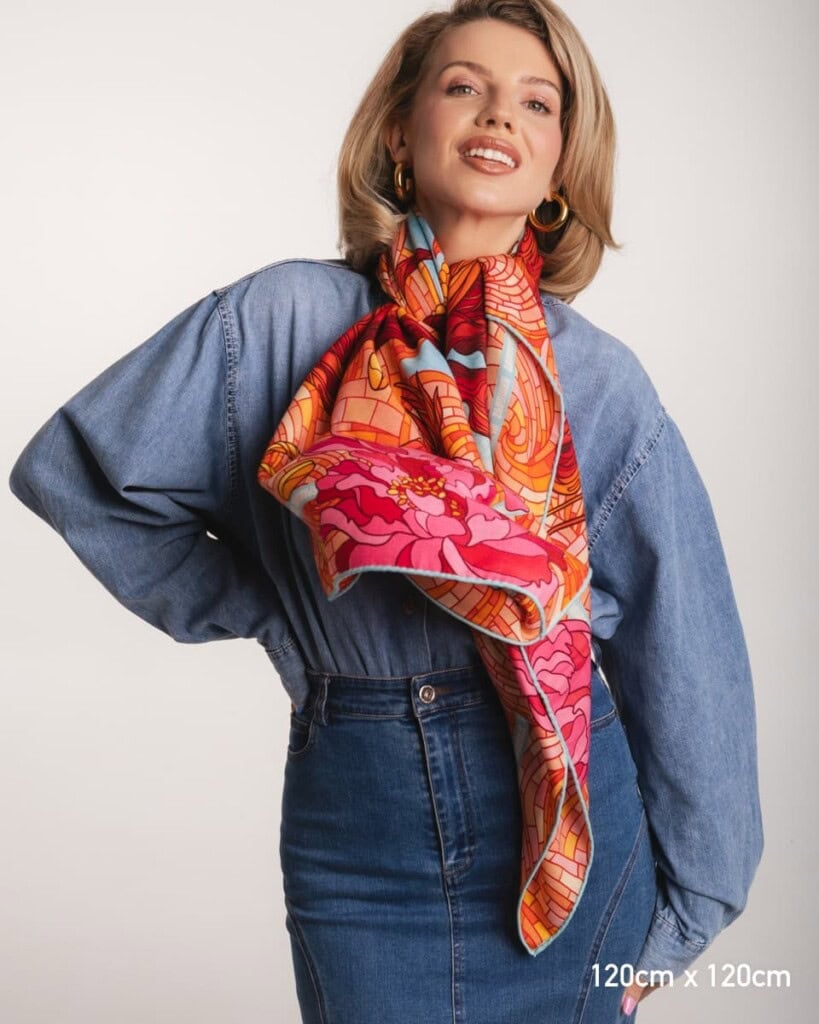 chusta welniano jedwabna dwustronna rok drewnianego smoka spadiora 4