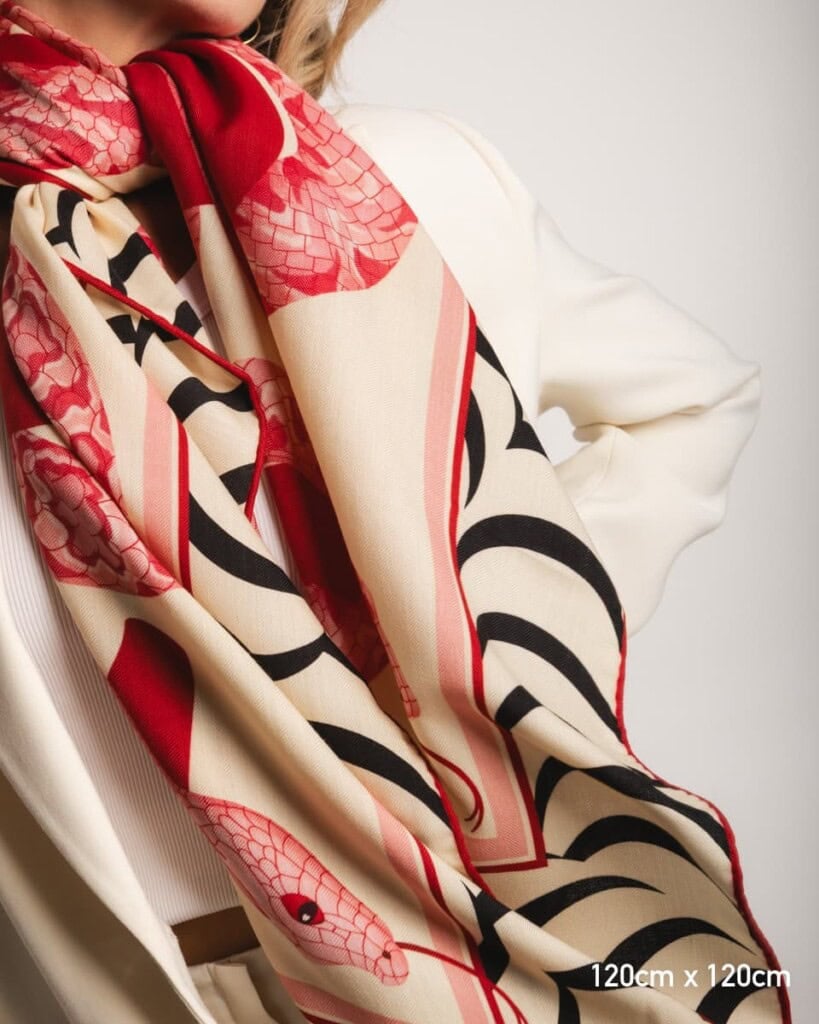 chusta welniano jedwabna dwustronna rok weza spadiora 6