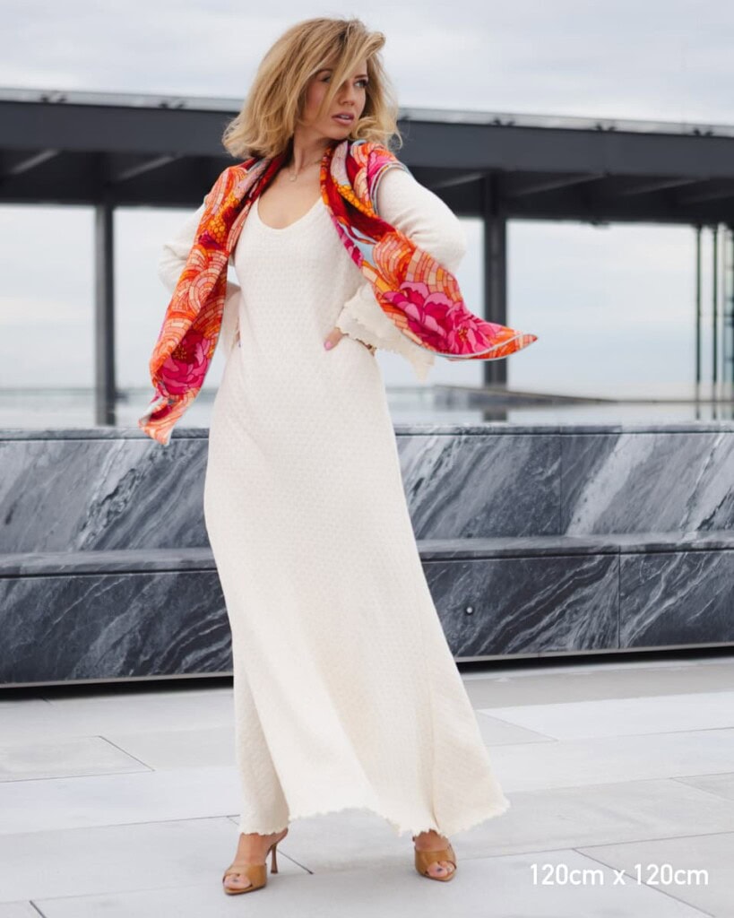 chusta welniano jedwabna dwustronna rok drewnianego smoka spadiora 10