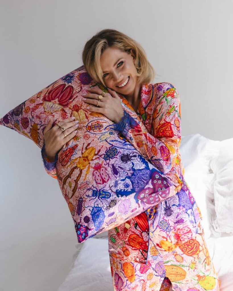 jedwabna poszewka na poduszkę zuki spadiora 4