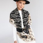 chusta welniano jedwabna dwustronna zebra spadiora 1