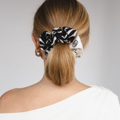 jedwabna gumka scrunchie zebra spadiora