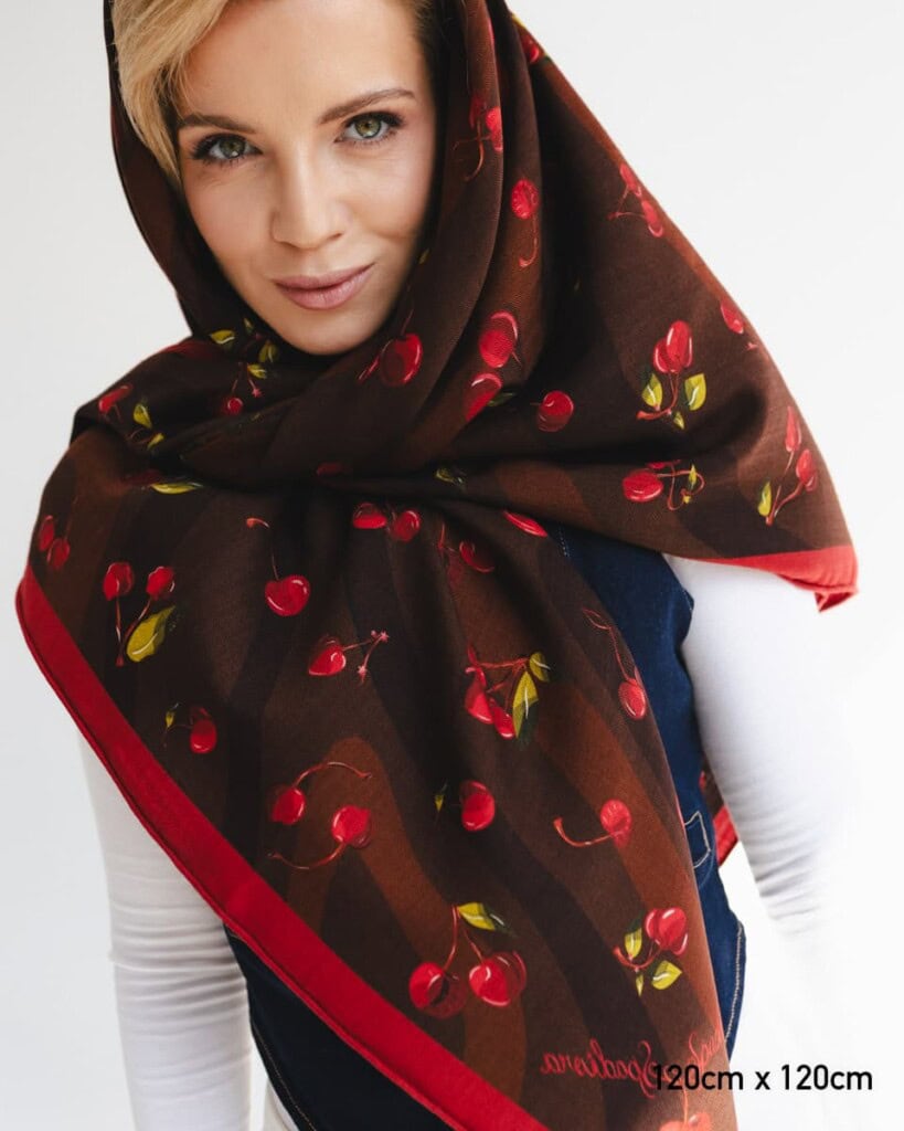 chusta welniano jedwabna dwustronna wisnie spadiora 11