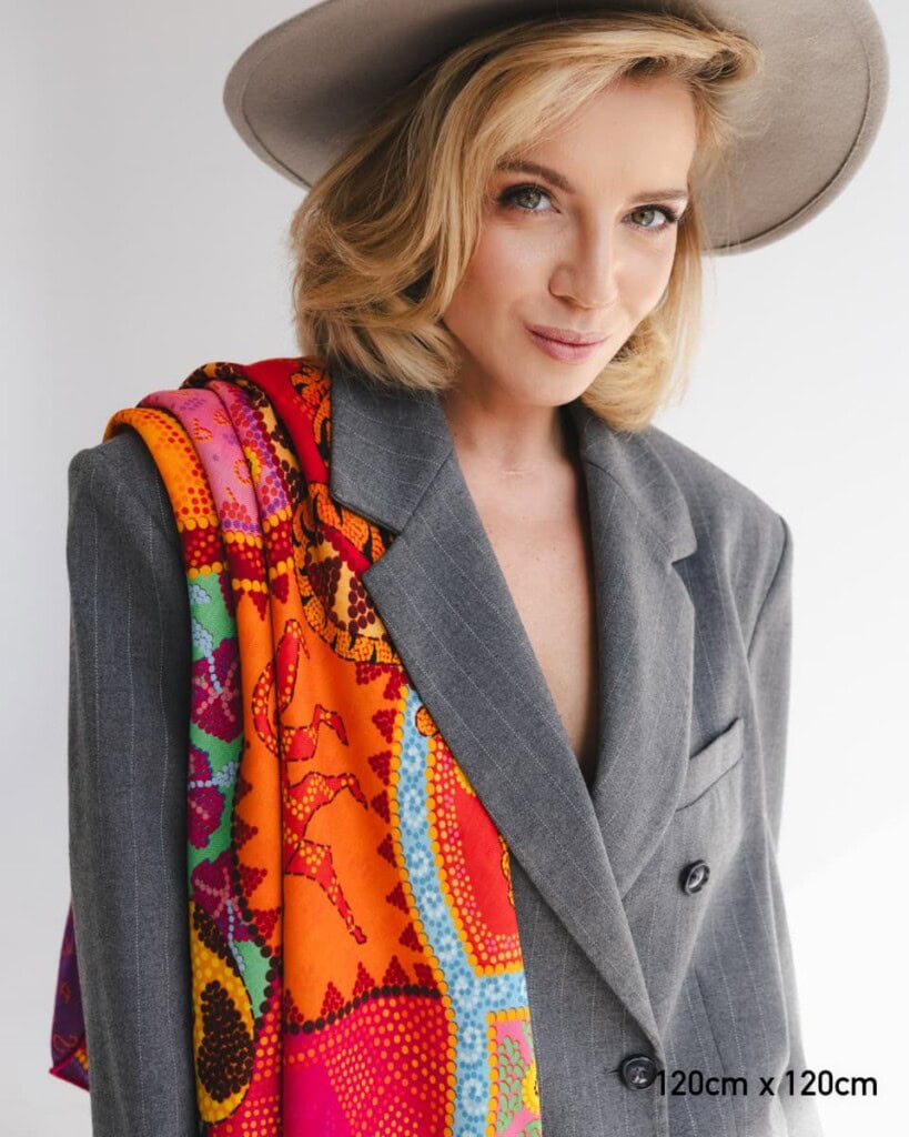 chusta welniano jedwabna dwustronna fauna spadiora 1