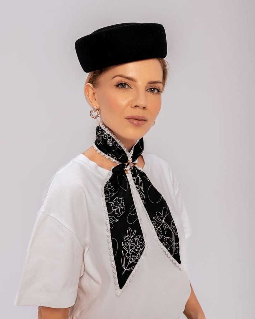 jedwabne twilly z koronka feminimal czarna spadiora 4