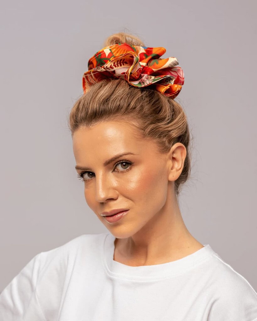 jedwabna gumka scrunchie ornamilo frykasy spadiora 