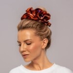jedwabna gumka scrunchie ornamilo zywioly spadiora 4