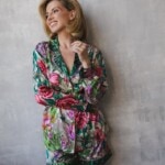 jedwabna satynowa pizama vesperto pomander z dlugim rekawem i szortami spadiora